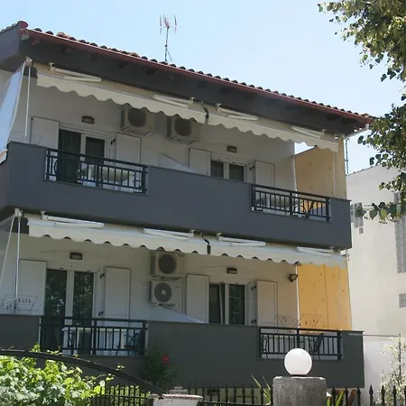Neilis Apartamento Siviri