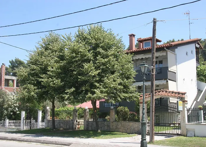 内里斯公寓 公寓 希维利