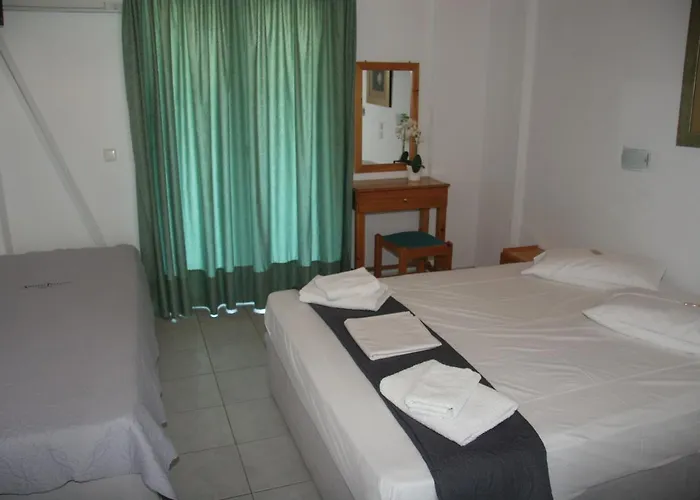 内里斯公寓 公寓 *